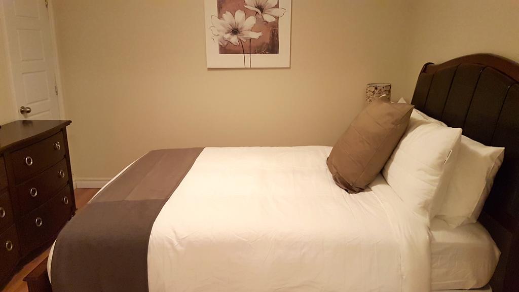 1-Bedroom Apartment Sweet #8 By Amazing Property Rentals Gatineau Exteriör bild
